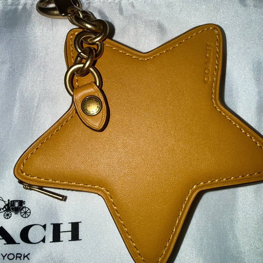 Coach Star Coin Pouch/Bag Charm in Ochre - NWOT - Picture 3 of 4